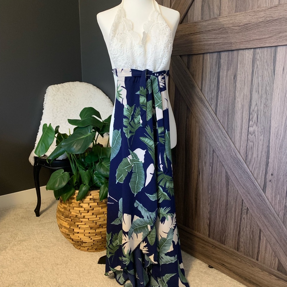 Cross Strap Open-back, High-Low Dress Small